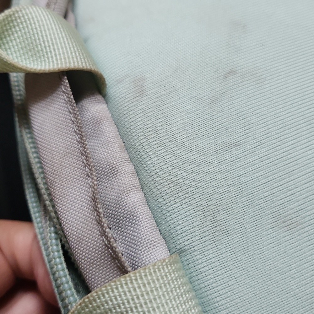 The Noeth Face Mint Green Women's Belt Bag/crossbody - Picture 6 of 12